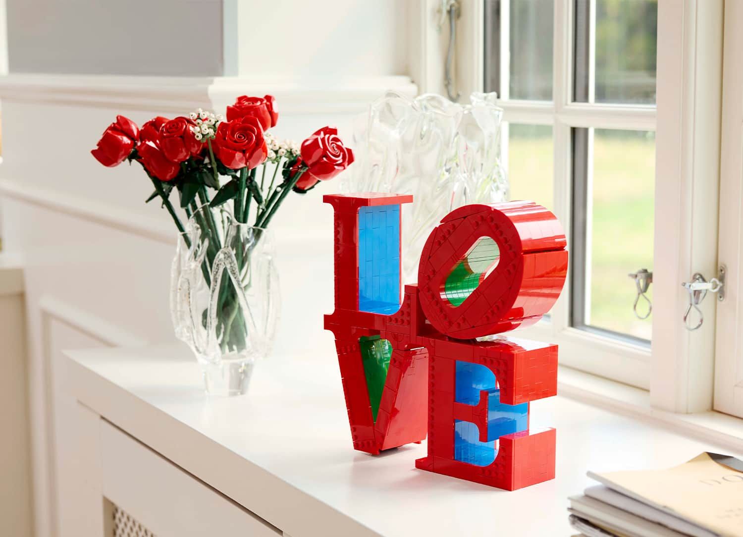 ليغو LOVE