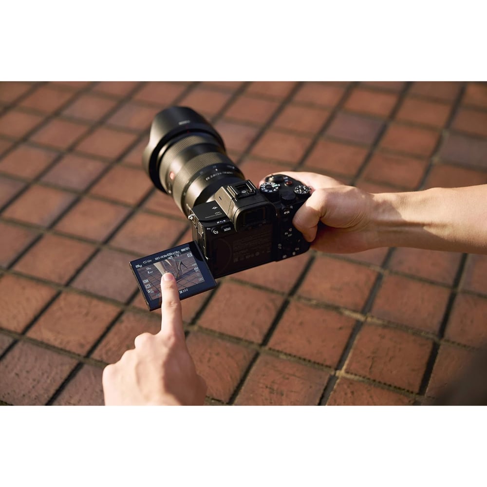 Sony ILCE-7SM3 Alpha high Dynamic Range 4K 120P 12.1MP Full-Frame Mirrorless Camera Black GM OSS II Lense FE 70-200mm F2.8